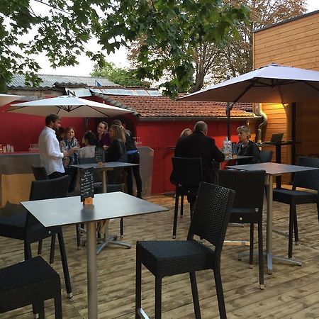 Bull'It Hotel Saint-Genis-Laval Buitenkant foto
