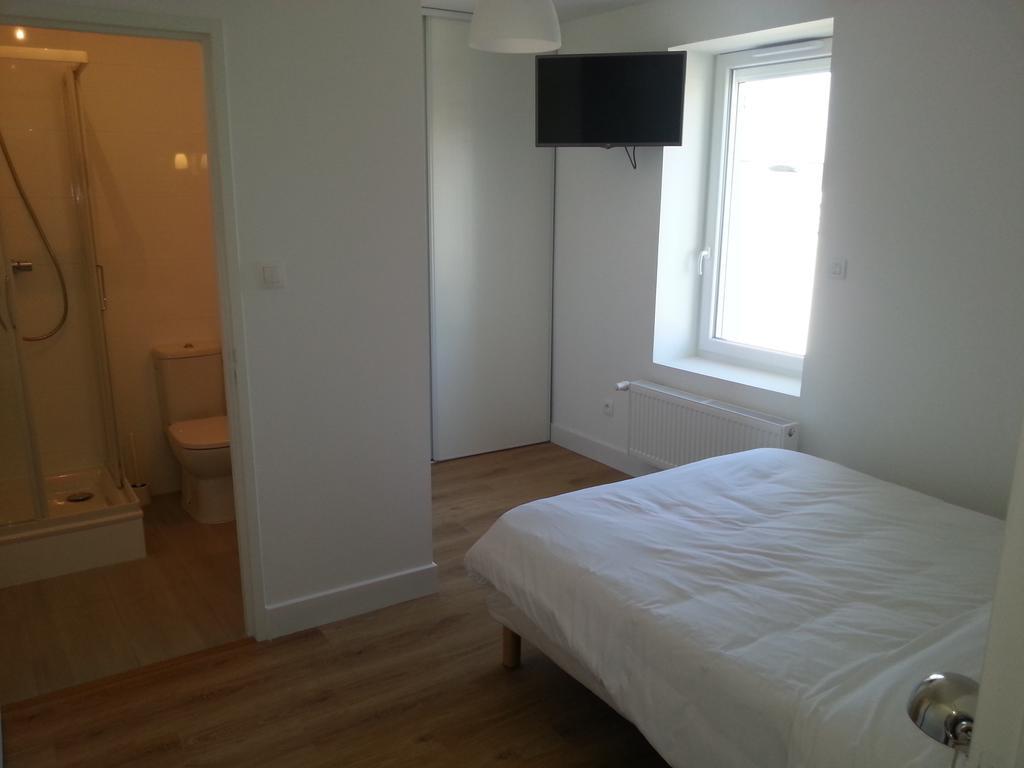 Bull'It Hotel Saint-Genis-Laval Kamer foto
