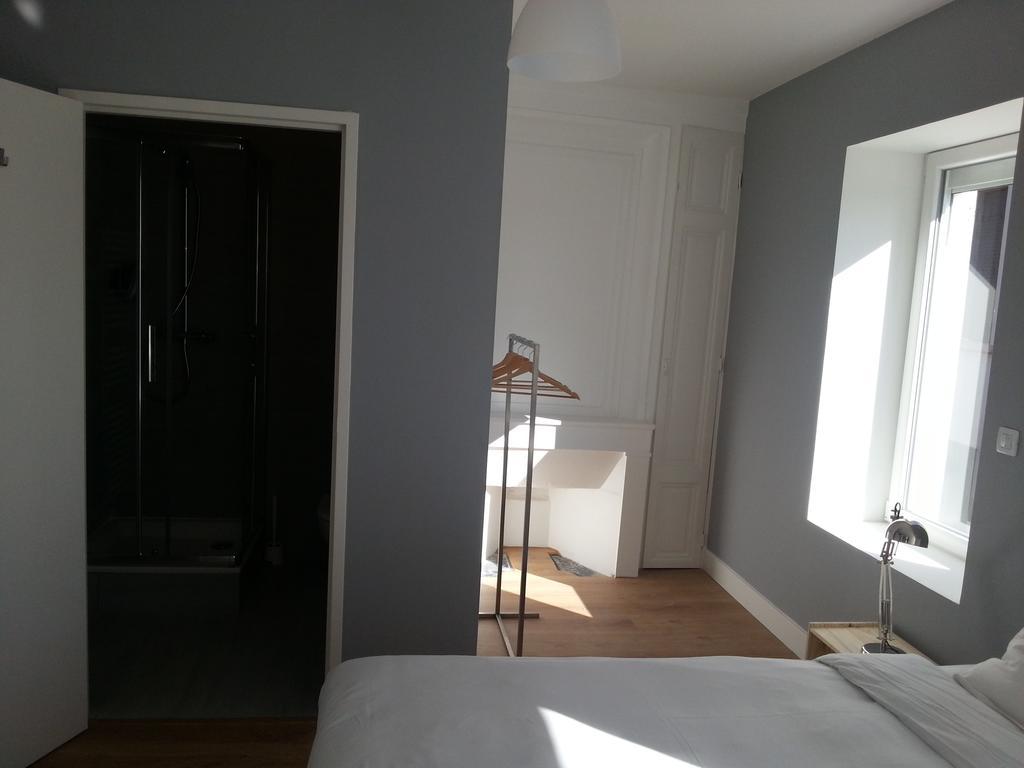 Bull'It Hotel Saint-Genis-Laval Kamer foto