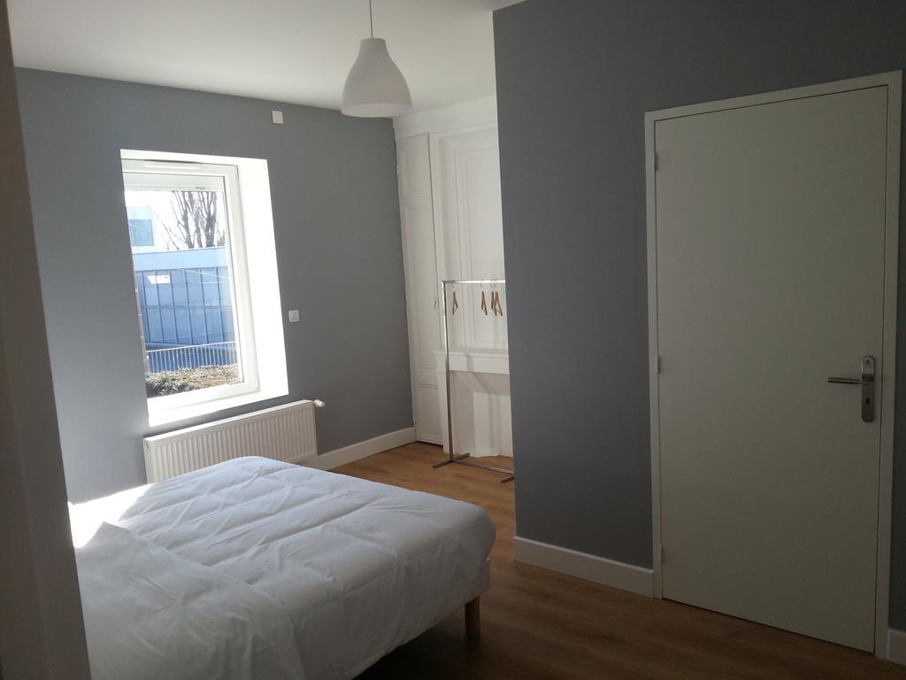 Bull'It Hotel Saint-Genis-Laval Kamer foto