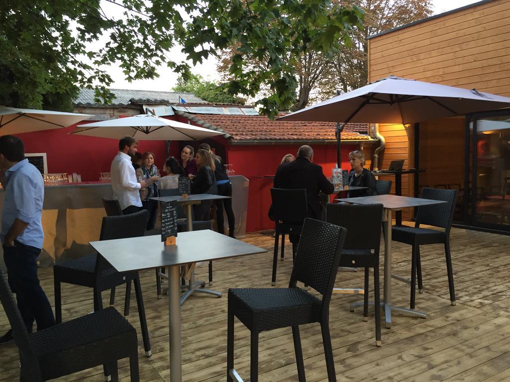 Bull'It Hotel Saint-Genis-Laval Buitenkant foto